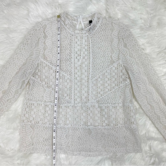 Divided White Lace Long Sleeve Crew Neck Top Size Medium - Picture 4 of 6